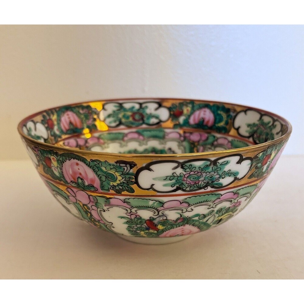 Vintage 20th C. Macau Chinese Hand Painted Famille Rose Bowl
